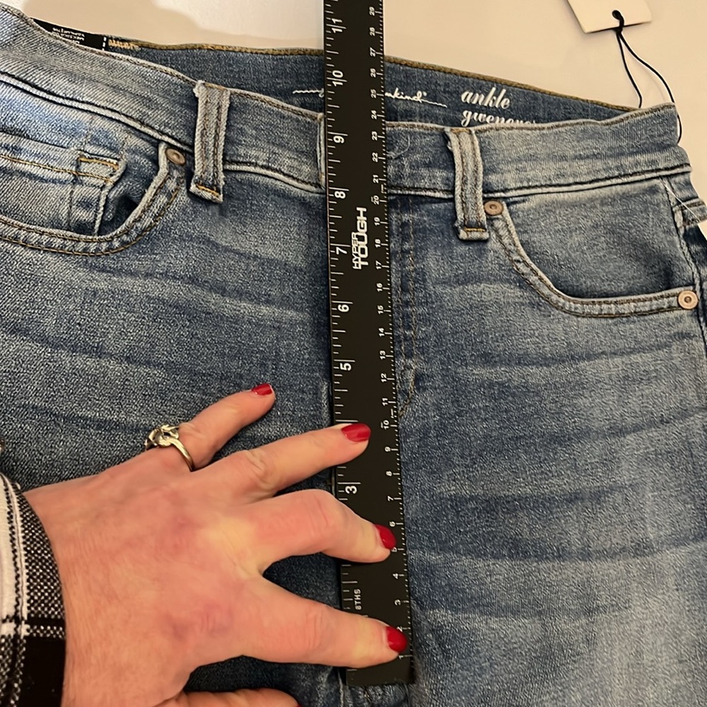 7 FOR ALL MANKIND size 26 blue jeans ANKLE GWENEVERE. stretch distressed hem - Picture 6 of 16